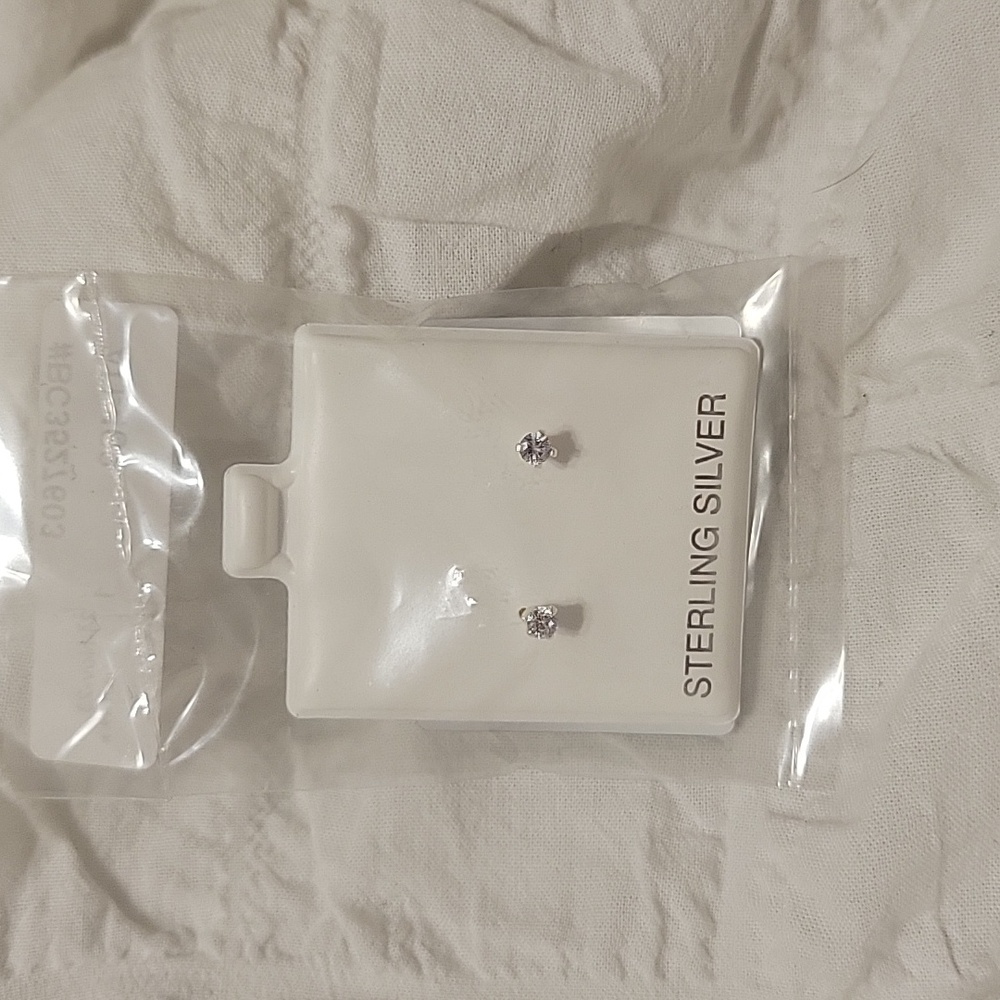 Body Candy Sterling Silver Studs